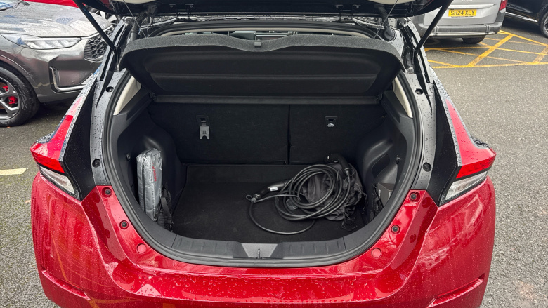 Nissan LEAF 160kW e+ N-Connecta 59kWh 5dr Auto Electric Hatchback